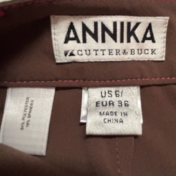 Annika Cutter & Buck Brown Golf Skort -with interior shorts Size 6 Like New - Picture 5 of 10